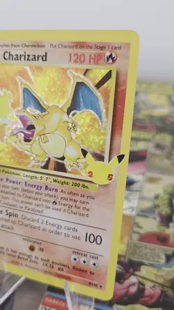 Charizard 4/102 Holo Celebrations 25th Anniversary NM Pokemon TCG - Image 2