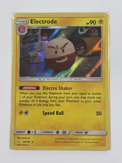 Pokemon TCG Electrode Pokemon Holo Rare Team Up ENG 39/181 NM/M 2019 - Image 1