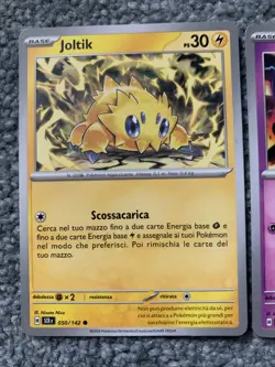 2x Italian Pokemon Cards Rare Job Lot - Image 2