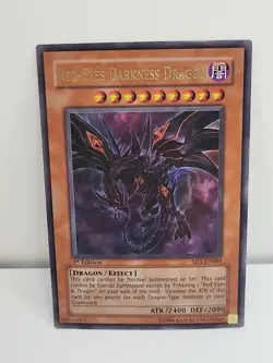 Yugioh Red-Eyes Darkness Dragon Card SD1-EN001 1st Edition Holo Ultra Rare LP - Image 1