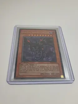 Yugioh Red-Eyes Darkness Dragon Card SD1-EN001 1st Edition Holo Ultra Rare LP - Image 5
