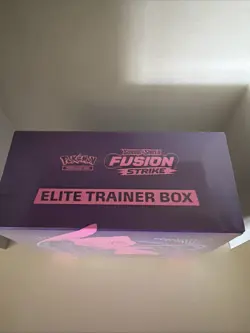 Pokemon TCG Fusion Strike Elite Trainer Box Sword & Shield ETB - Image 2