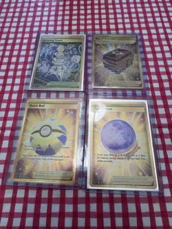 Pokemon Gold Cards Lot - Image 3