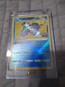 💥Pokemon TCG Radiant Blastoise Holo Card 018/078 - Image 1