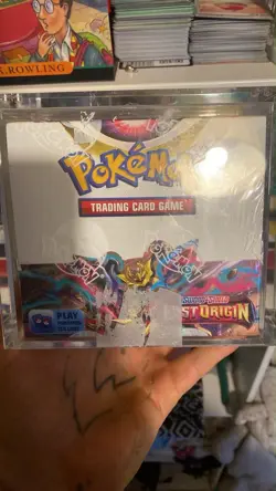 2 x Lost Origin Booster Boxes Pokemon TCG New & Sealed - Image 1