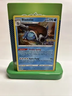 Holo Blastoise 017/078 Rare Pokemon GO Near Mint - Image 1
