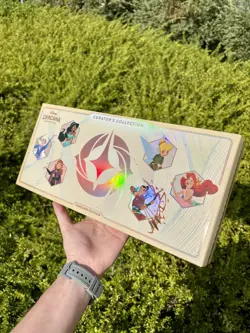 DISNEY D23 LORCANA CURATOR’S COLLECTION: HEROINES EDITION IN HAND EXCLUSIVE - Image 1