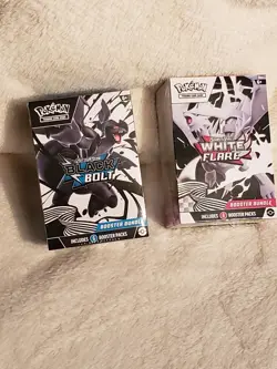Pokemon TCG Scarlet & Violet—Black bolt and White Flare Booster Bundle 2 pack - Image 1