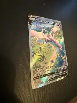 The Pokemon Company Aerodactyl V 180/196 Lost Origin Alt Full Art UR Holo ENG - Image 2
