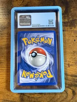 CGC 8 Shining Gyarados 2001 Neo Revelation German 65/64 Holo Pokemon Card Guard - Image 2