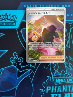 Janine's Secret Art 173/131 SIR Prismatic Evolutions PRE 8.5 Pokemon TCG English - Image 4
