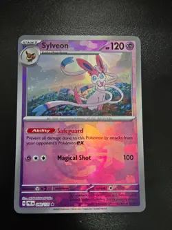 SYLVEON (POKE BALL PATTERN) 040/131 HOLO RARE PRISMATIC EVOLUTIONS POKEMON NM - Image 1