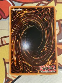 Yugioh Red-Eyes B. Dragon SDJ-001 Unlimited Ultra Rare NM - Image 3