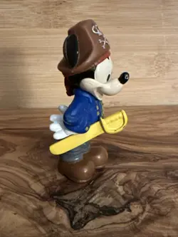 Disney Pirates of the Caribbean Mickey Mouse PVC Toy Action Figure 3" tall - Image 2