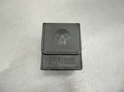 Ultra Pro Magic the Gathering MTG Swamp Black Mana Flip Deck Box Magnetic - Image 1
