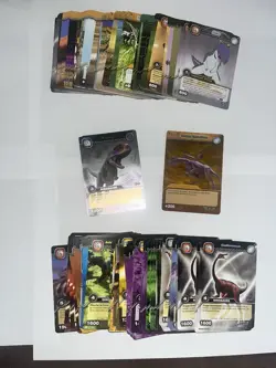 Lot of Dinosaur King DKTB Cards (French) – ~160 Commons + 1 Silver + 1 Gold - Image 1