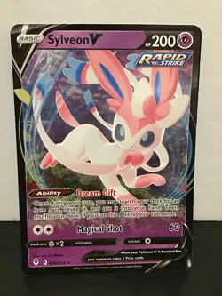 Sylveon V 74/203 Ultra Rare Holo Pokemon Evolving Skies - Image 1