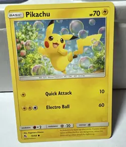 Pokemon TCG Pikachu Hidden Fates 19/68 Regular Common - Image 1
