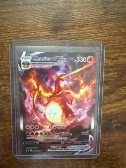 Charizard VMAX SWSH261 SWSH: Sword & Shield Promo Cards Holo - Image 2