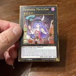 Downerd Magician PGL2-EN047 Premium Gold: Return of the Bling-1st Edition 1st Ed - Image 4