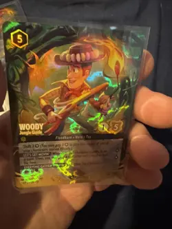 Woody Jungle Guide Foil Promo - Set Champs - Disney Lorcana - Image 3