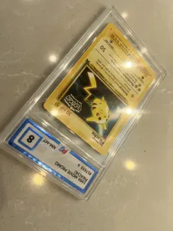 PG POKEGRADE 8 GRADE 1999 POKEMON MOVIE PROMO PIKACHU Animated Playing Card #4 - Image 3