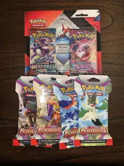 Pokemon SwSh Blister 2 Pack Latias Pin & 4 Paldea Evo Sleeved Booster - Image 1