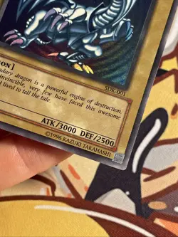 Blue-Eyes White Dragon SDK-001 Unlimited Ultra Rare Yu-Gi-Oh Near Mint Vintage - Image 4