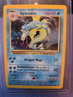 Vintage 1999 Pokemon Gyarados Holographic Card 8/102 Base Set - Image 1