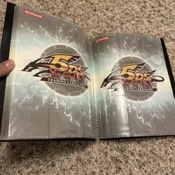 Rare Konami Official Yugioh 9 Pocket 5Ds Trading Card Binders Used - Image 3