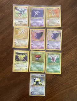 Nintendo Pokemon TCG 10/Card Lot Holos LP - Image 1