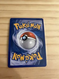Staraptor 16/130 Holo Rare Diamond and Pearl Base Pokemon Card NM - Image 3