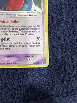 Pokemon TCG Vileplume 17/110 Holon Phantoms Delta Species Holo Rare 2006 - Image 2