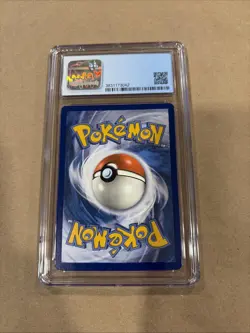 Pokemon TCG Feraligatr 24/70 Holo Rare Sun & Moon Dragon Majesty CGC 9 Mint - Image 2