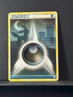 POKEMON HEARTGOLD SOULSILVER - RARE Dark energy UMBREON Feature Card 121/123 LP - Image 1
