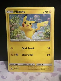 Pikachu 19/68 Common Hidden Fates Pokemon Near Mint - Image 1