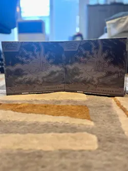 2xPokemon Center Pokemon TCG Mega Evolution: Pitch Black Elite Trainer Box - Image 1