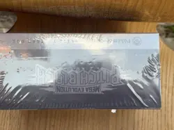 Pokemon TCG: Mega Evolution-Pitch Black Pokemon Center Elite Trainer Box - Image 3