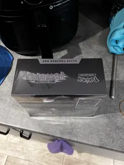 Pokemon TCG Mega Evolution Pitch Black Elite Trainer Box - Image 3