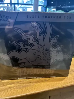 Pokemon TCG Mega Evolution Pitch Black Elite Trainer Box - Image 1