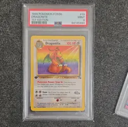 Wizards of the Coast PSA 9 1999 Fossil Dragonite 19/62 1st Edition Holo ENG - Image 1