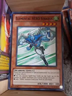 Elemental HERO Stratos RYMP-EN008 Ra Yellow Mega Pack Unlimited - Image 1