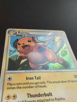 Raichu 30/30 HOLO Pokemon HGSS Trainers Kit: Gyarados & Raichu 2010 - Image 2