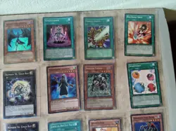 Vintage Yu-Gi-Oh Cards Lot. 65 All Holos-Supers-Ultras-Secrets-ultimates And... - Image 3