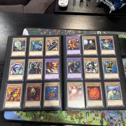 Yugioh 25th Anniversary Legend Of The Blue Eyes White Dragon Complete Set - Image 2