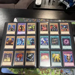Yugioh 25th Anniversary Legend Of The Blue Eyes White Dragon Complete Set - Image 3