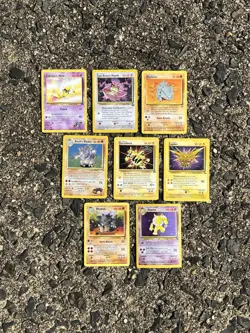 (x8) Pokemon TCG “ Fossil / Gym / Promo “ mix card lot loose used foil holo - Image 1