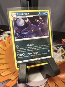 Pokemon Umbreon TCG SWSH129 Holo Black Star Promo Card NM Condition Half Swirl! - Image 1