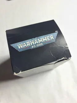Mtg Warhammer 40k Commander Deck The Tyranid Swarm Complete with inserts. NM - Image 3