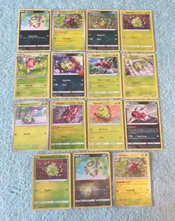 SPINARAK & ARIADOS BUNDLE OF POKEMON CARDS - Image 1